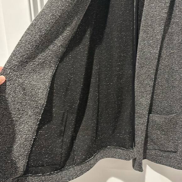 FOREVER21 GREY SWEATER - Picture 6 of 9